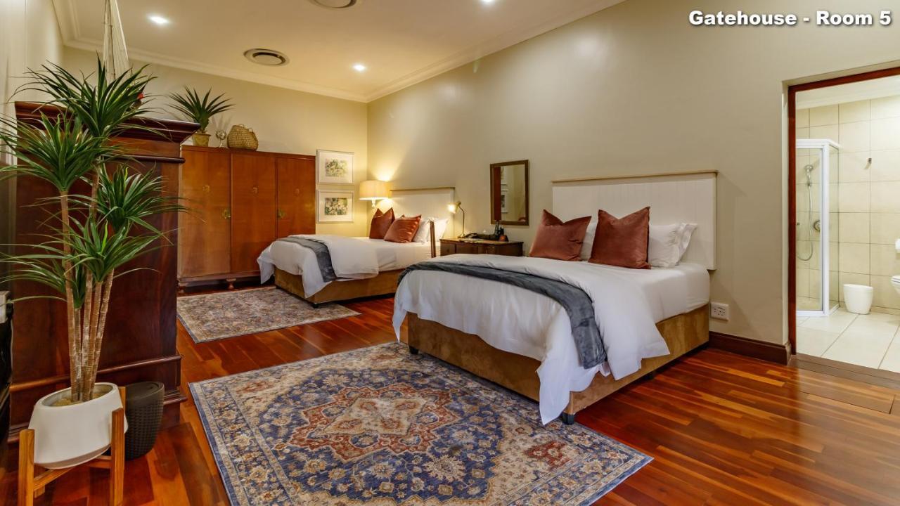 Bed and Breakfast Christies At 32 On Russell Mbombela Exteriér fotografie